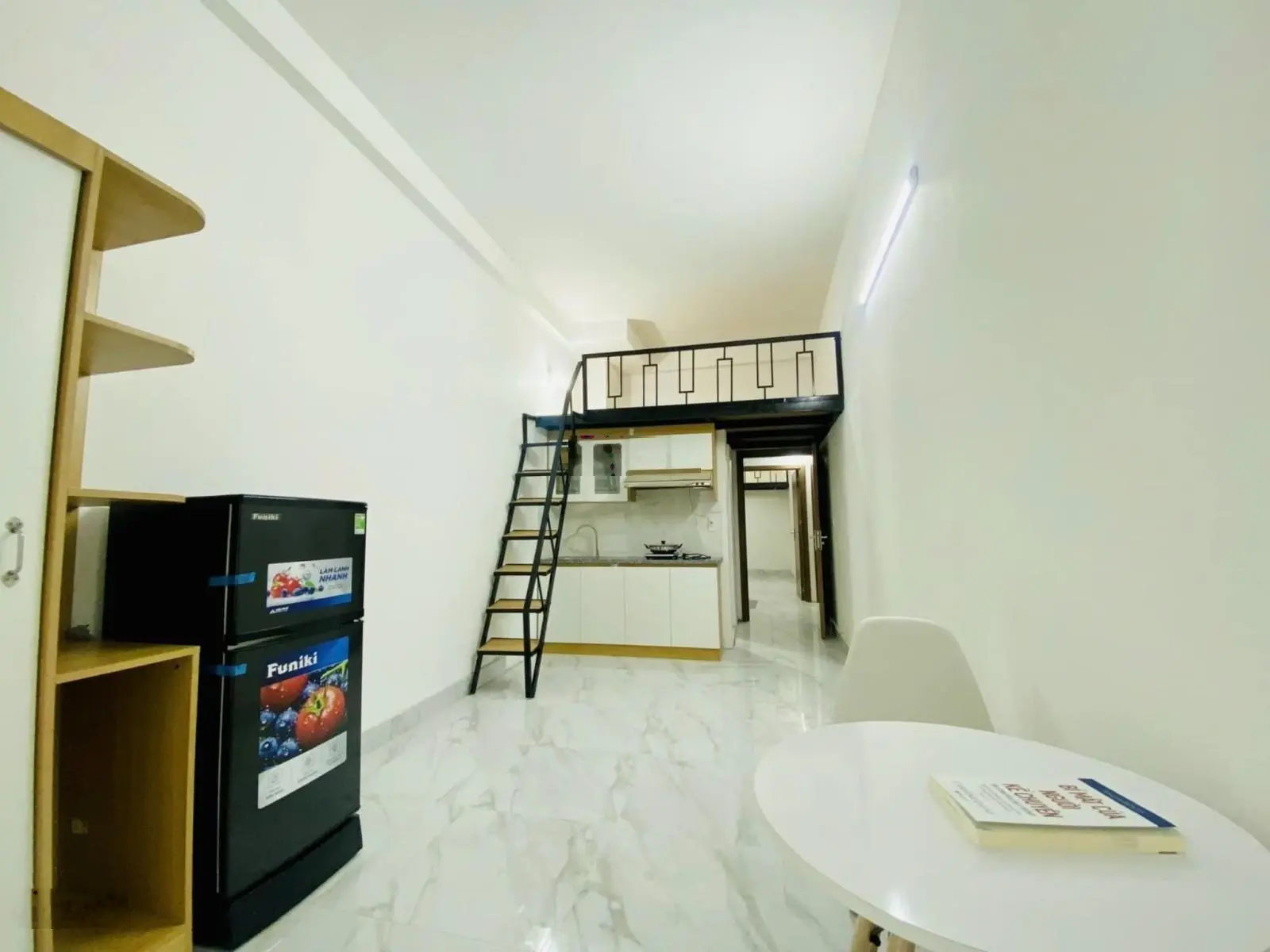 Bán toà căn hộ dòng tiền - Lạc Long Quân - xây mới cứng