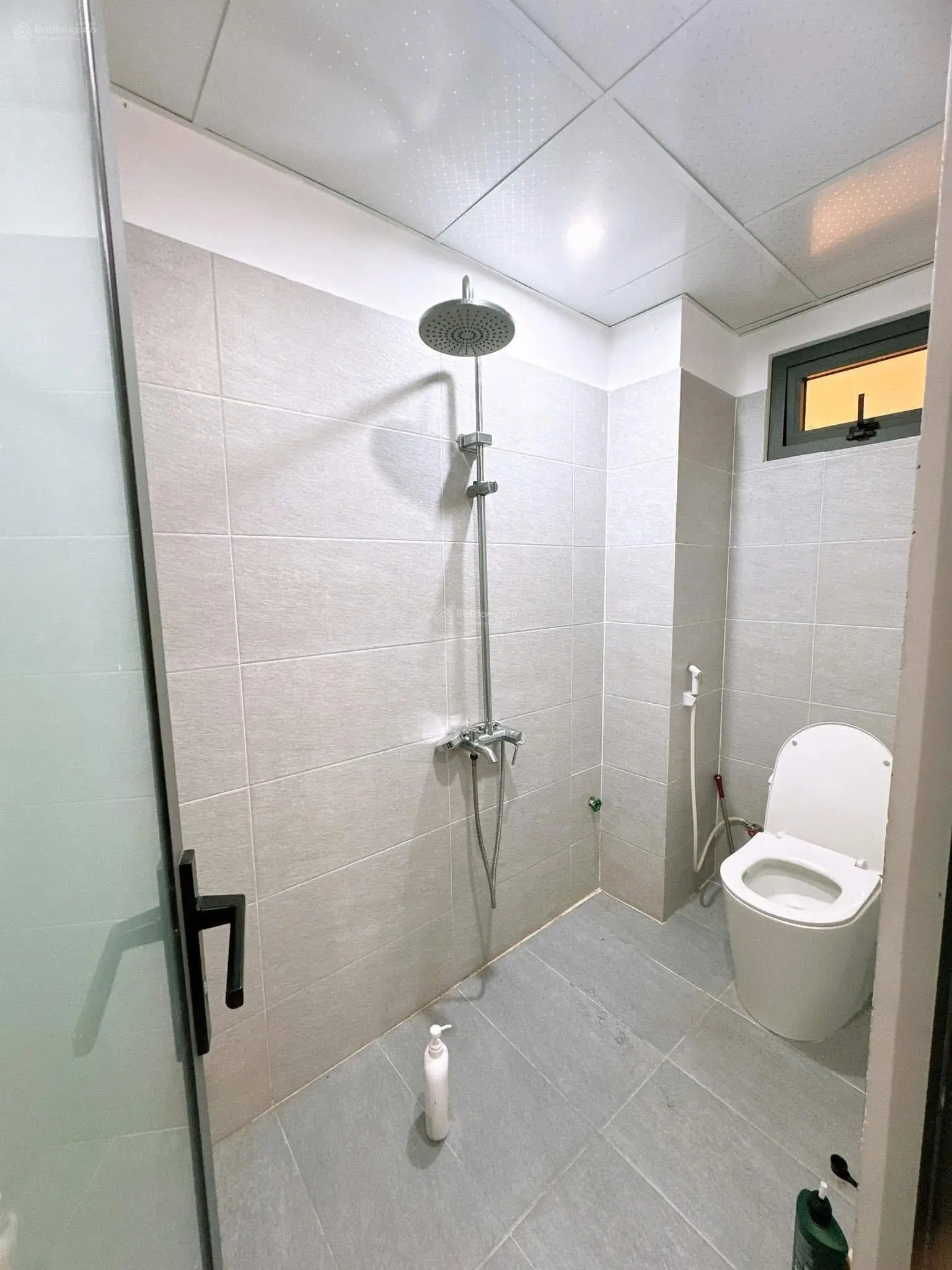 Nhà 2mê rưỡi kiệt 62/12/2 Nguyễn Huy Tưởng Vị trí : cách đường chính 30m,
