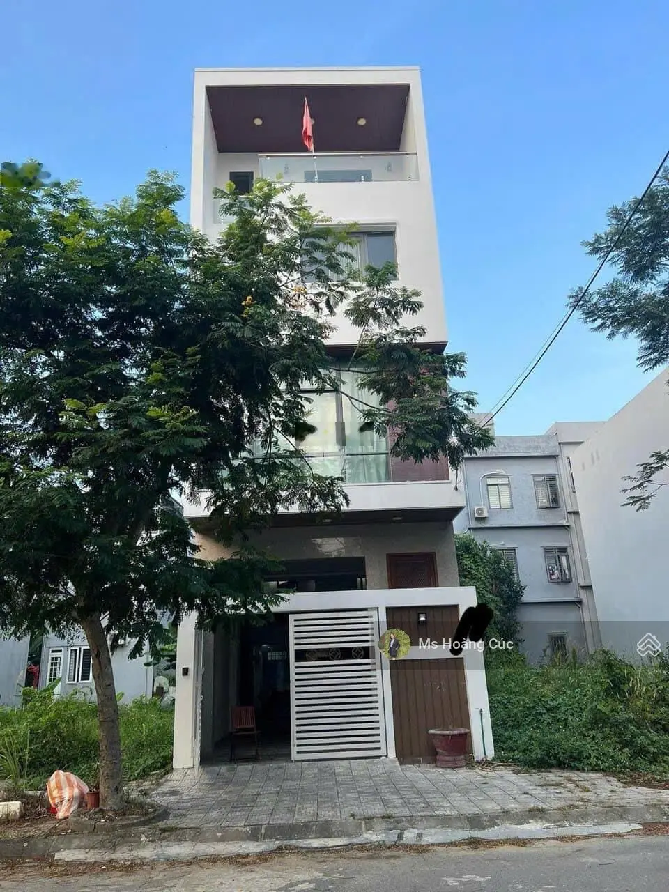 BÁN NHÀ 4 tầng ĐƯỜNG NGUYỄN THẾ KỶ, giá 6,2 TỶ , DT 95M2. Sản phẩm HOT và Hiếm