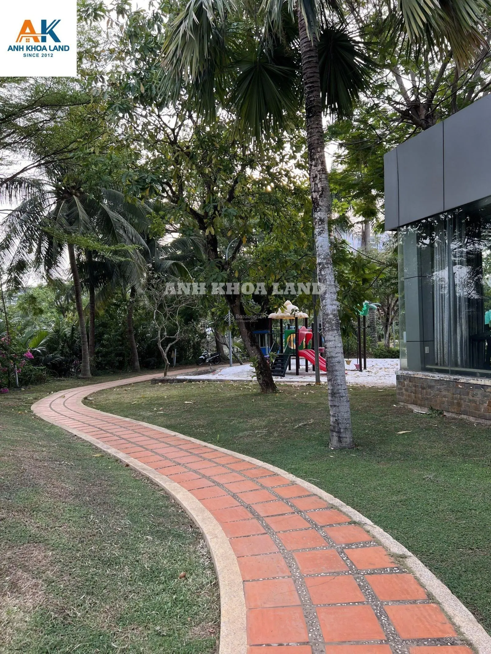 Bán gấp biệt thự liền kề villa park bưng ông thoàn đường nhựa 15m đường số 1- dt 132.4m2(9m x 14m)