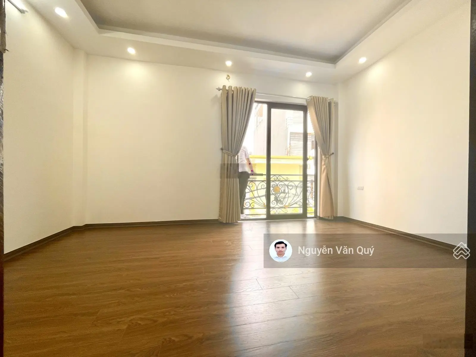 Nhà 4 tầng 40m2 Vân Canh ô tô nhỏ đỗ cửa, hàng xóm KĐT 25, ha cách Mỹ Đình 5km LH: 0941 911 ***