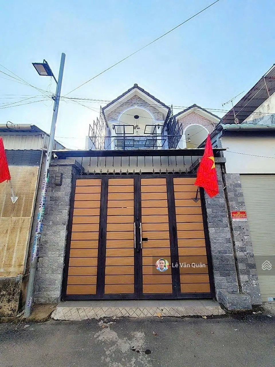 Bán nhà Đông Hòa, Dĩ An sân xe hơi