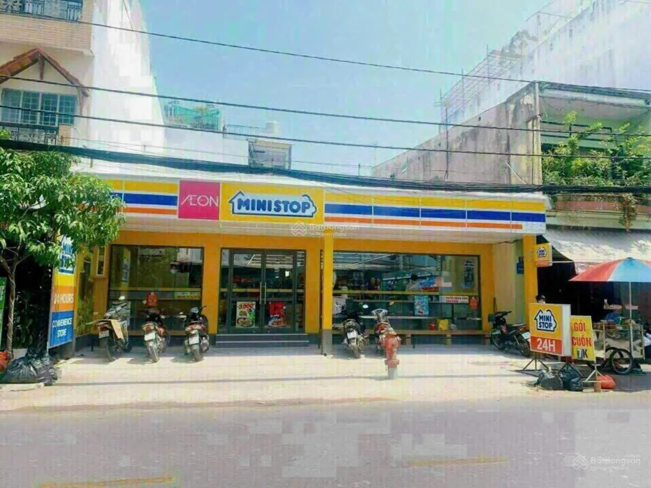 Mặt tiền kinh doanh Thạch Lam, 11.5m x 17.5m, cấp 4, P. Phú Thạnh, Q. Tân Phú thu nhập 45tr/th