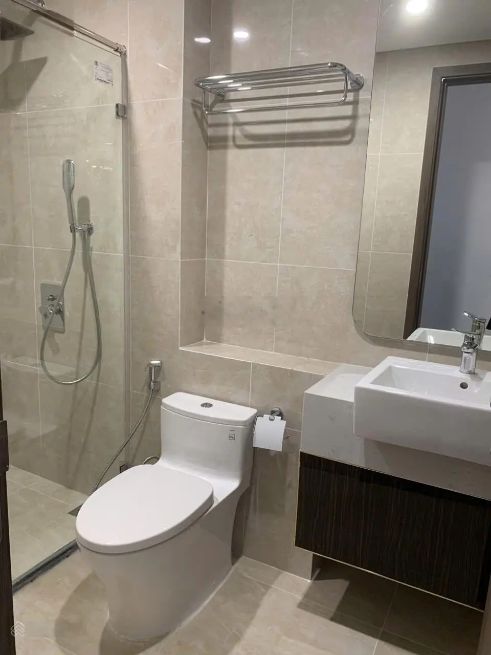Bán căn hộ chung cư cao cấp dự án Hoàng Huy Comerce, 62m2
