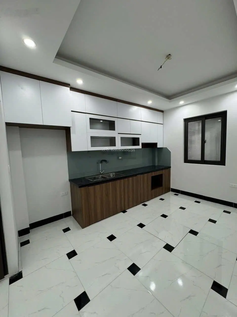 Nhà đẹp ngô quyền trung tâm hà đông 10m ra phố