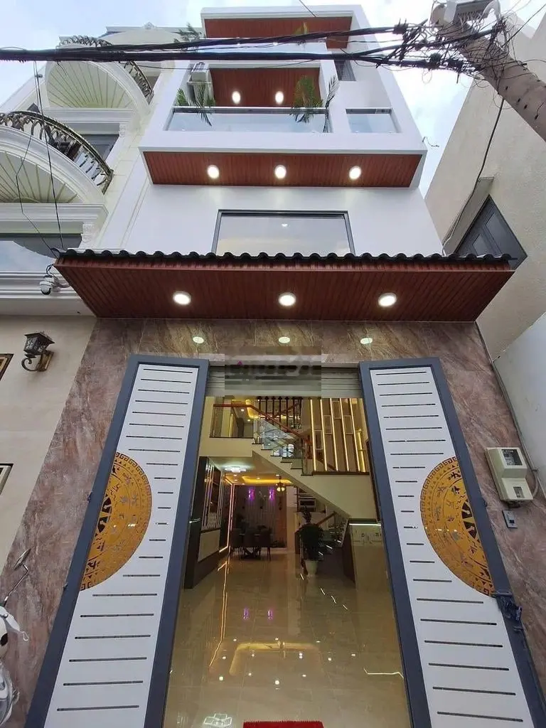 Chính chủ mới ký gửi căn Phạm Phú Thứ Tân Bình. Giá 3tỷ1, DT 43,6m2