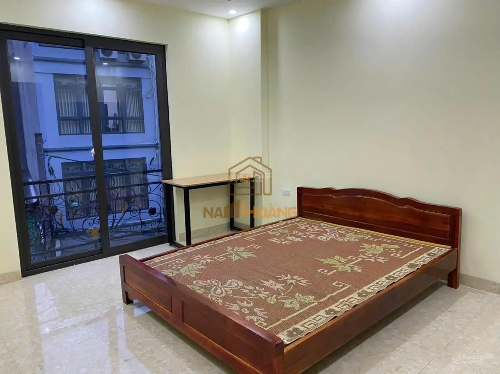 Nhà Phố Xốm ĐH Đại Nam 200m ô tô đỗ quay đầu XD40m2*4T*5PN mua ở cho thuê dòng tiền Lh 0978 939 ***
