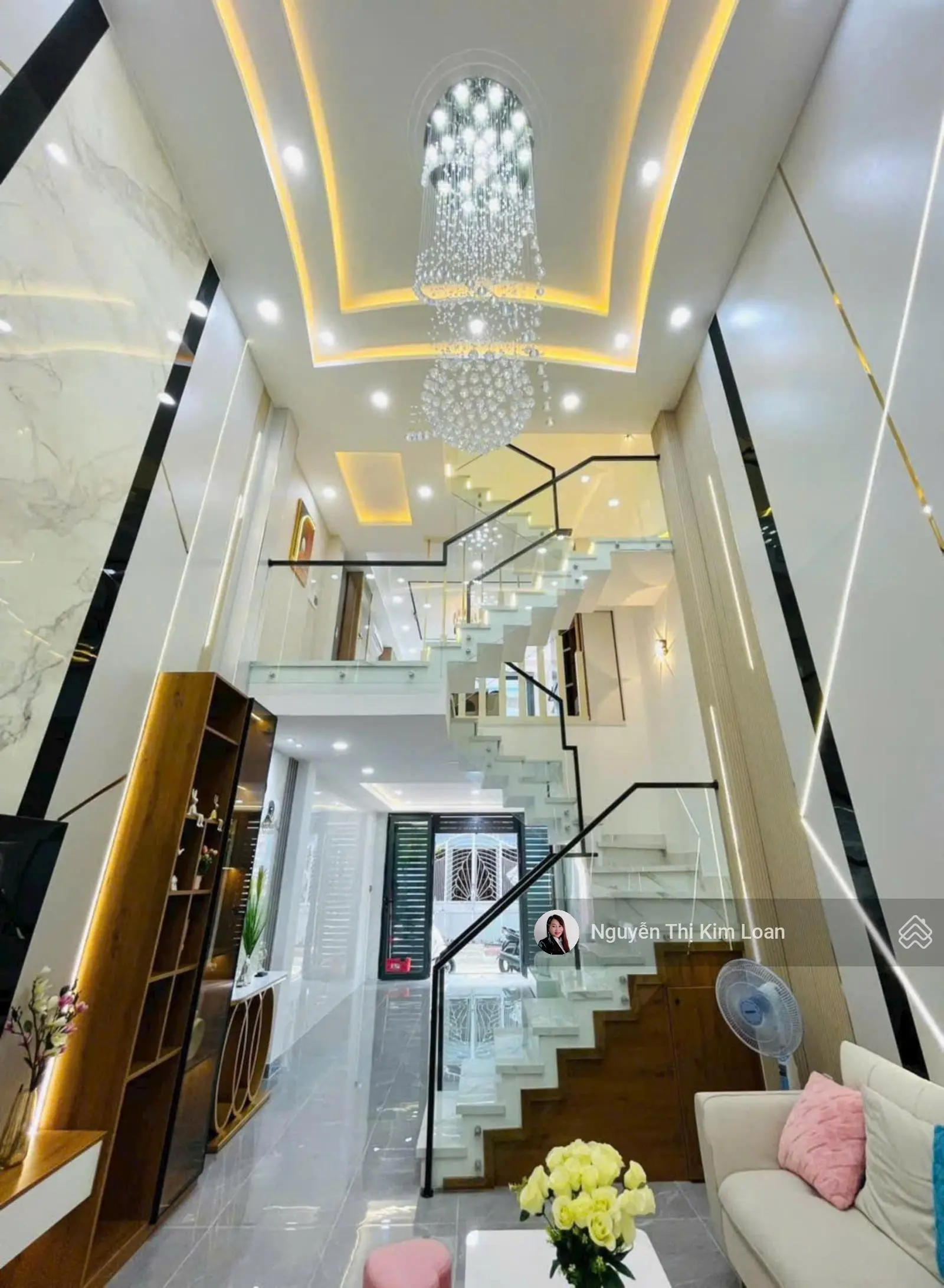 Bán nhà hẻm xe hơi - P.8 Gò Vấp - 5 tầng - 4m*11.5m - 4 phòng ngủ - gần công viên làng Hoa - 7.2 tỷ