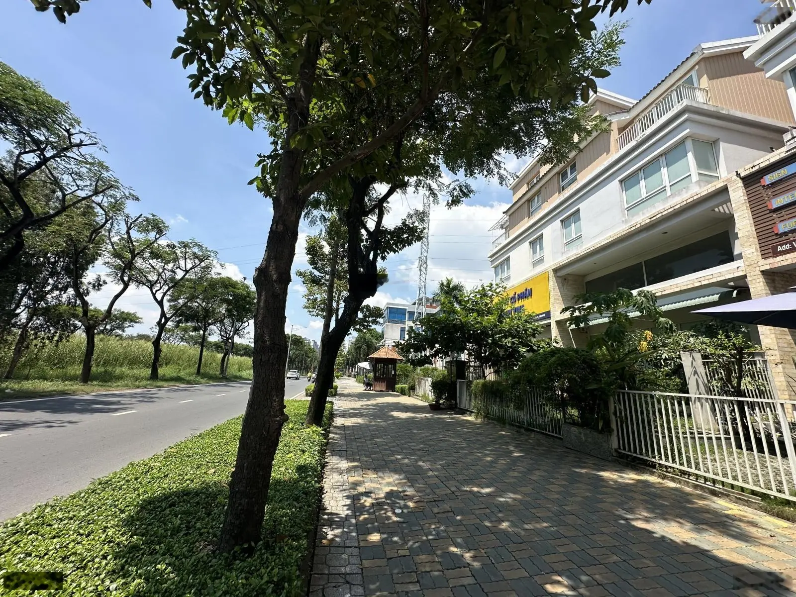 Hàng Ngộp. Bán 1 căn duy nhất góc công viên nội khu Dragon Parc1 Nguyễn Hữu Thọ - 168m2 giá đầu tư