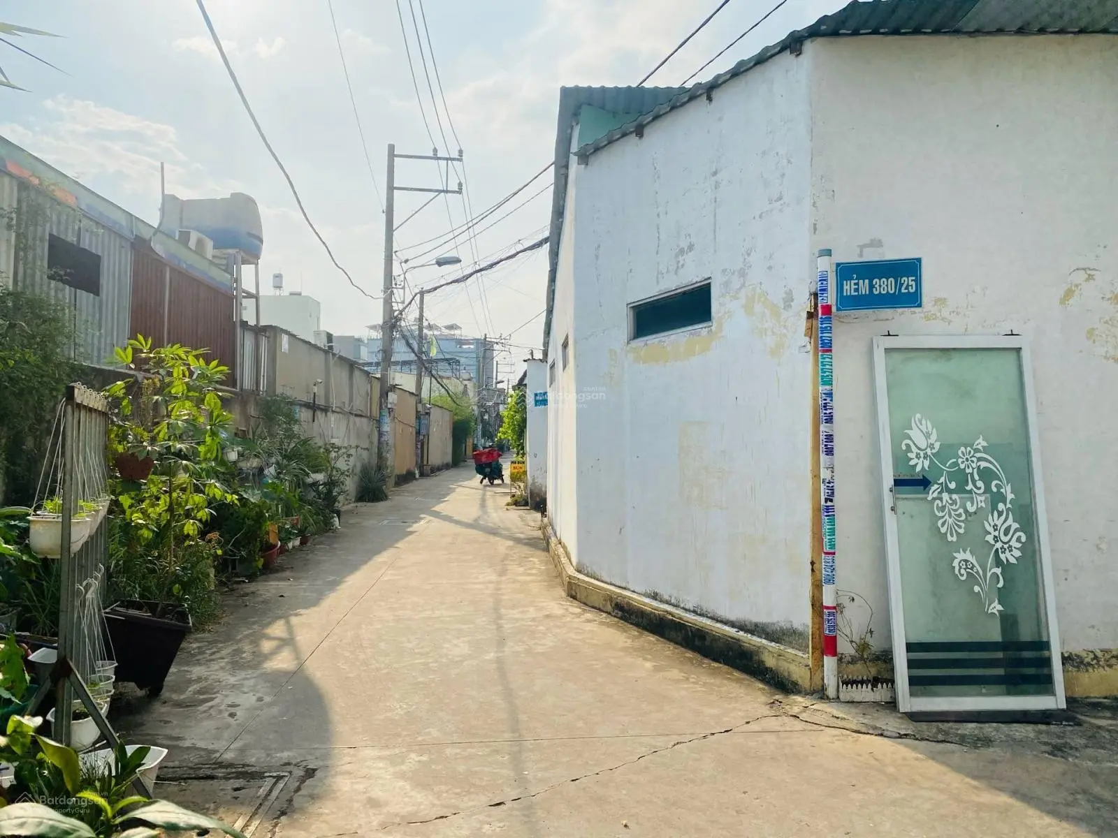 Ngang lớn (12.5X25m) CN 312m2 giá 16 tỷ hẻm xe hơi Lê Trọng Tấn, phù hợp xây trọ