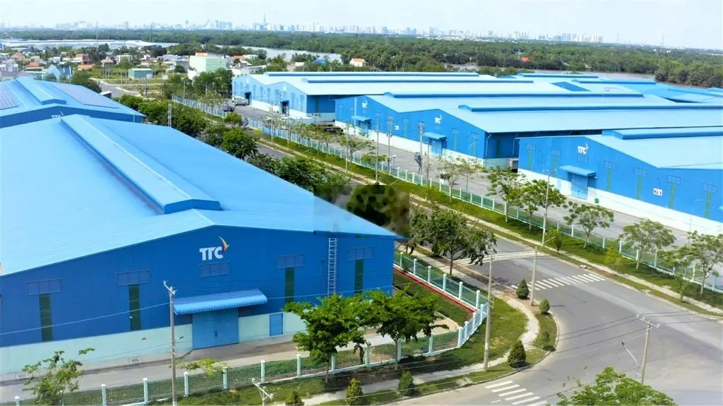 chính chủ bán lô 100m2 chỉ 630tr/100, thổ cư, sổ hồng riêng, đường lớn