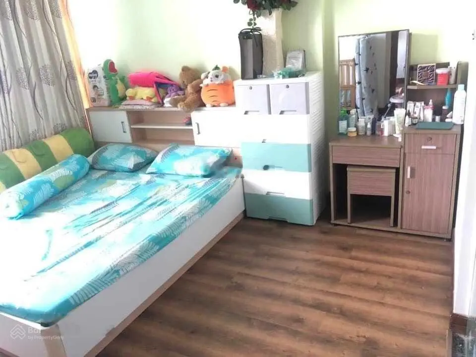 Chuyển nhượng căn hộ Phú Hoàng Anh, 88m2, 2PN, 2WC, nhà mới giá 2.65 tỷ, sổ hồng