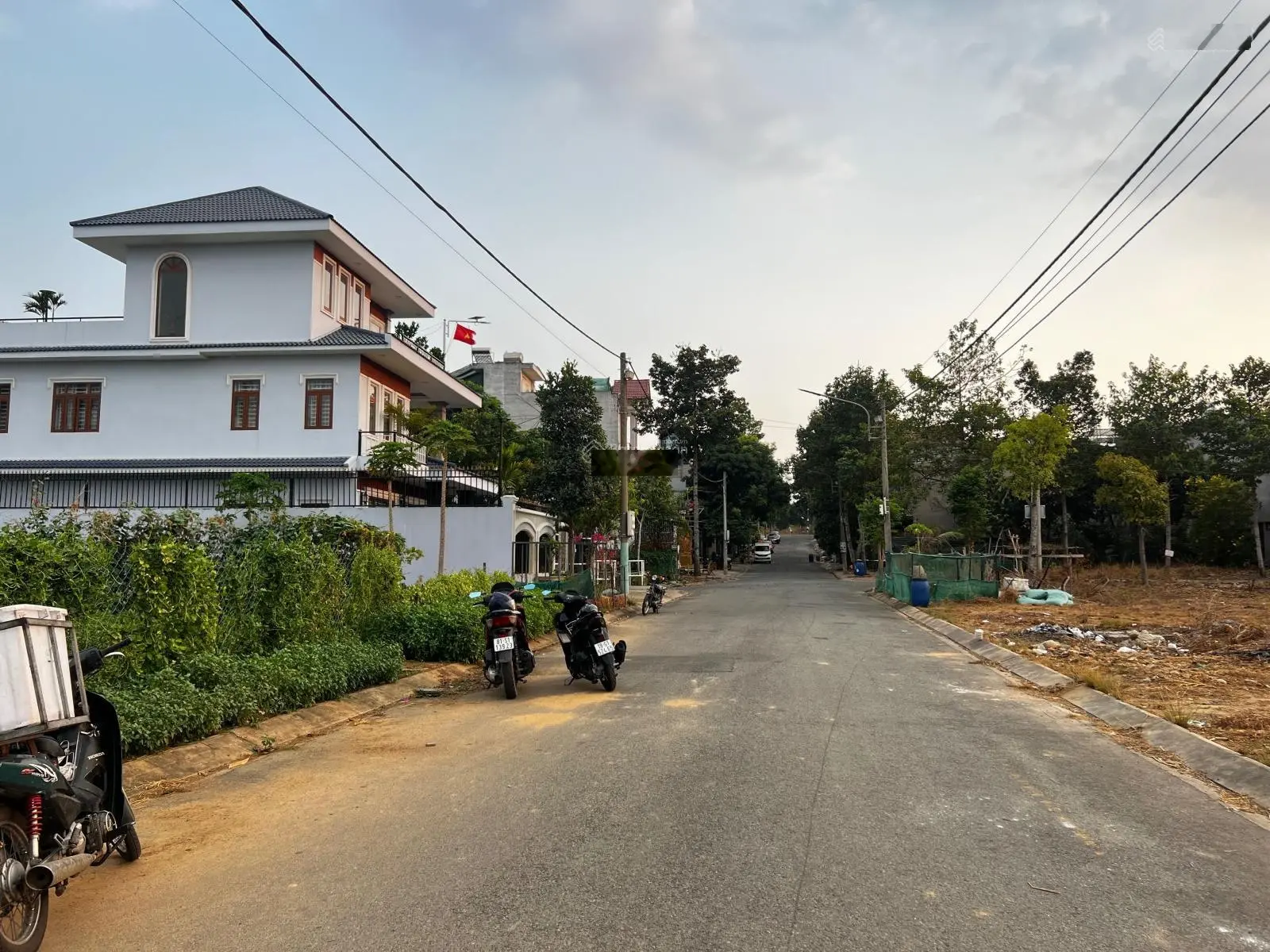 Đất biệt thự 330m2 ngang 17m khu Đà Lạt TP Dĩ An - giá đầu tư và sử dụng cho các đại gia
