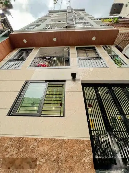 Cần bán căn hộ dòng tiền doanh thu 100 triệu/tháng DT 70m2 x 8 tầng giá 18,9 tỷ