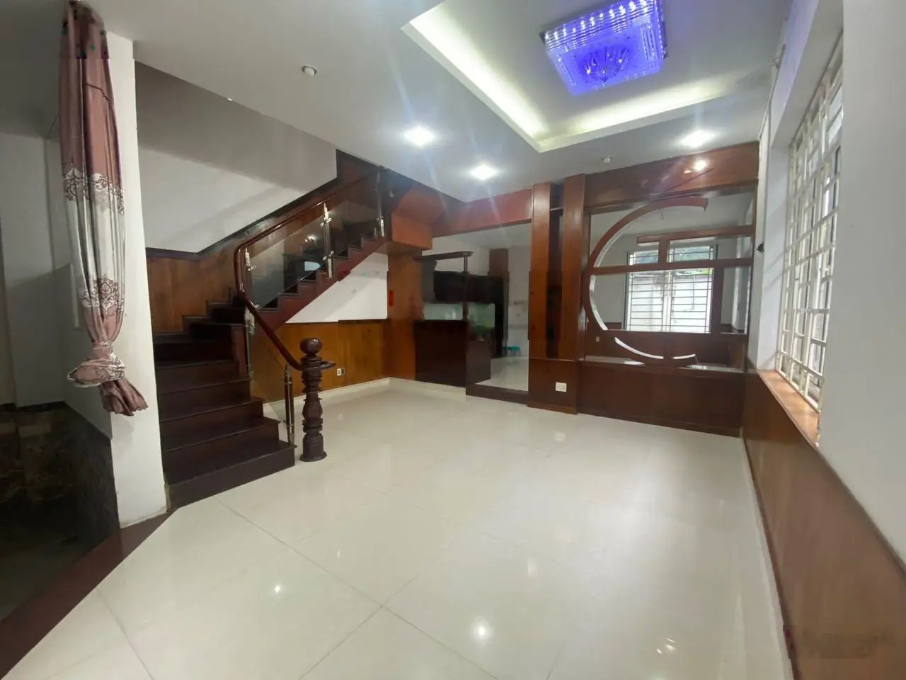 Bán biệt thự KDC Khang Điền, phường Phước Long B, Quận 9. Diện tích 213m2/ giá 17 tỷ