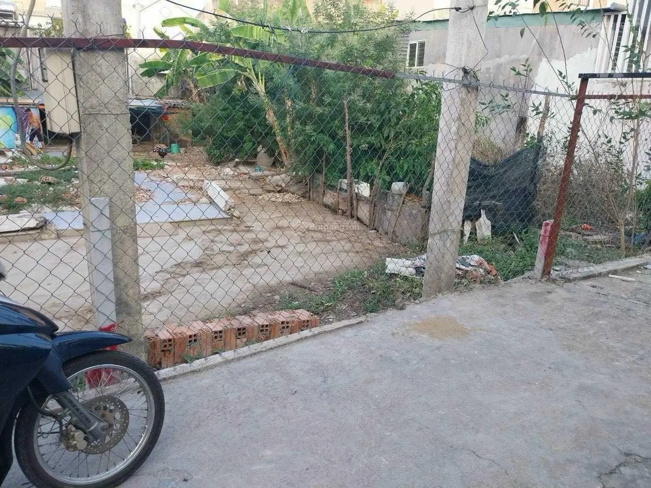 Bán đất hẻm 1806 đường Huỳnh Tấn Phát, Thị Trấn Nhà Bè, DT: 4x25m thổ cư, CN: 105m2, giá: 3,3 tỷ TL
