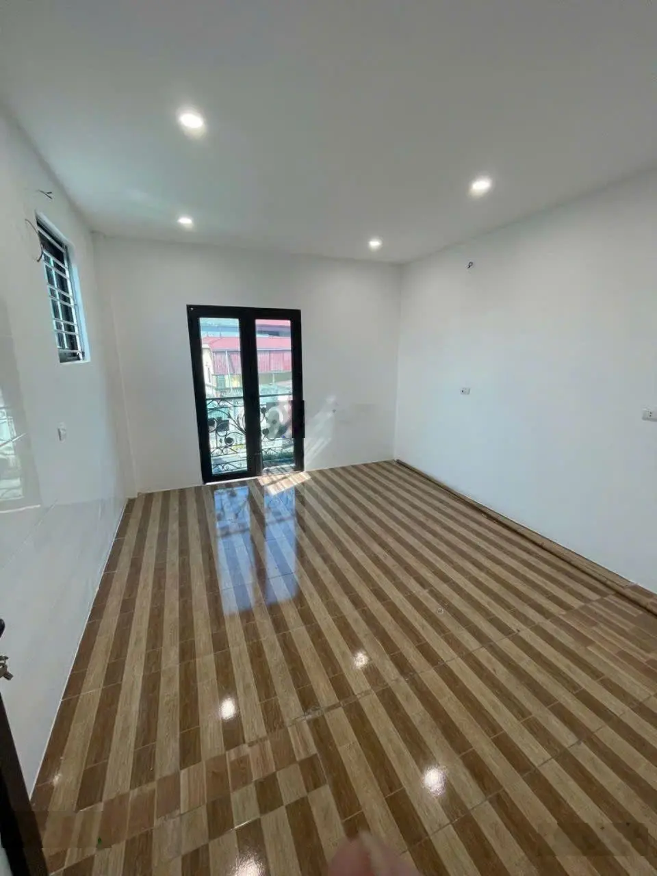 Nhà đẹp vĩnh quỳnh , quỳnh đô, 5 tầng , đầy đủ nội thất sịn