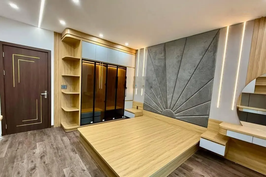 Bán Nhà 4 Tầng Thang Máy Khu TĐC Sao Sáng Tuyến 2 Ngô Gia Tự 60m² - 8.2 Tỷ