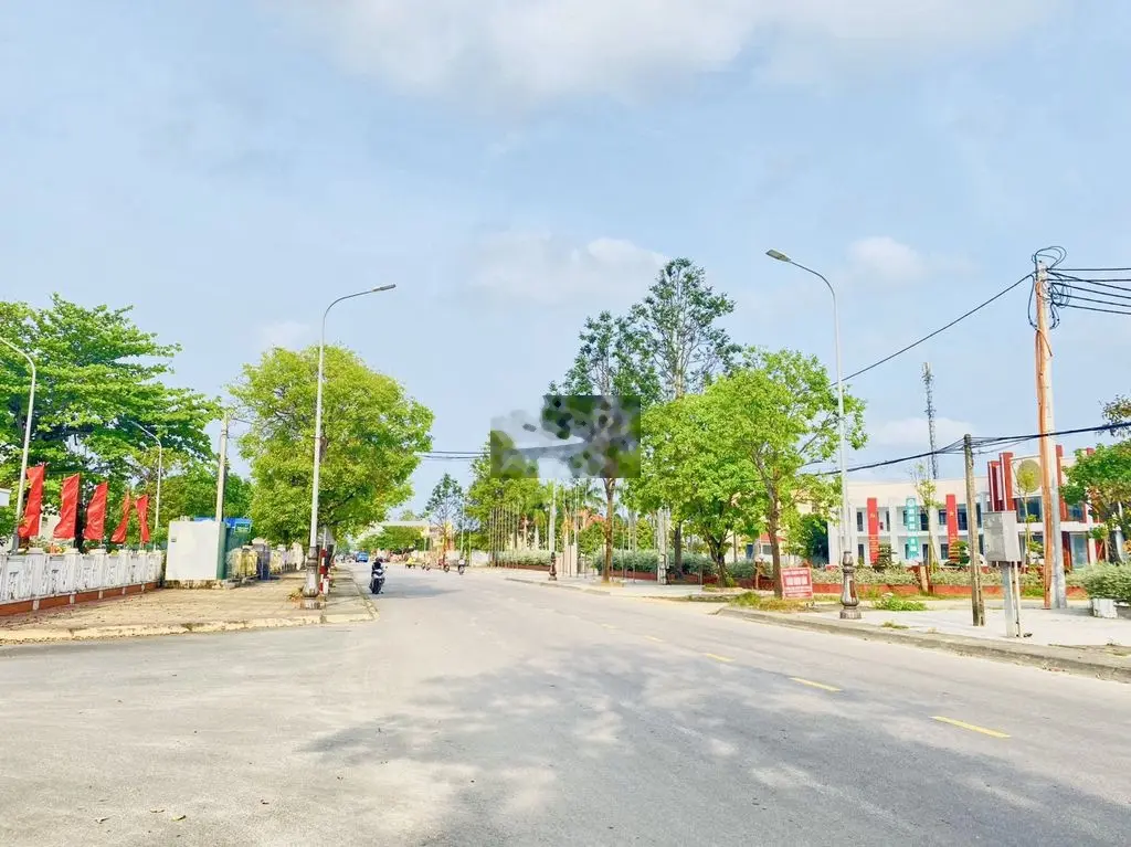 Bán lô đất thuộc Khối Phố Xuyên Tây-Nằm sau lưng TTHC Huyện-Giá 675tr.