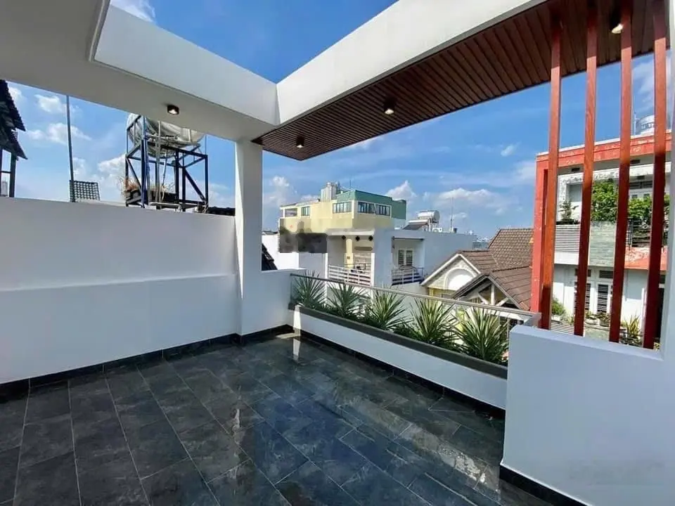 Tôi cần bán nhanh nhà Nguyễn Thiện Thuật - P3 - Q3. DT 73,6m2 gần BV Bình Dân cho thuê 25tr/th