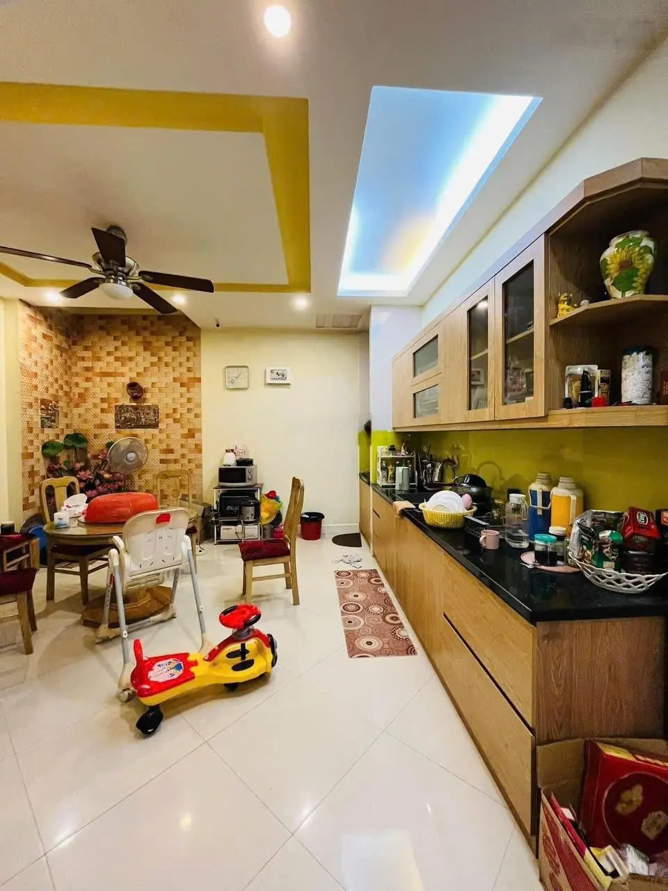 Nhà đẹp xe hơi vô hẻm 26 đường số 12 - 68m2 x 5m x 3 lầu kinh doanh tốt chỉ 5.15 tỷ
