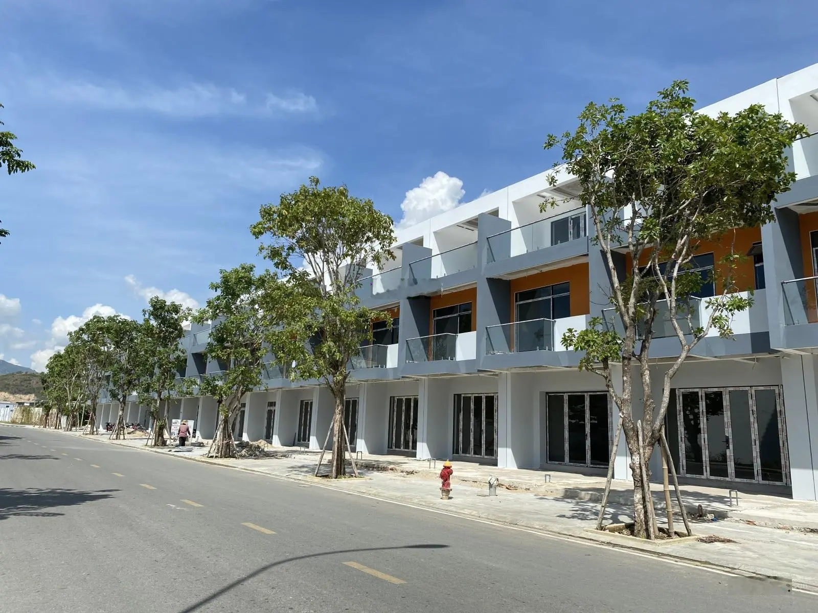 Bán nhà 3 tầng Gói 8 The Capella Mỹ Gia đường 18m căn sạch 2 mặt tiền Vip chỉ 6tỷ150 LH: 0906713124