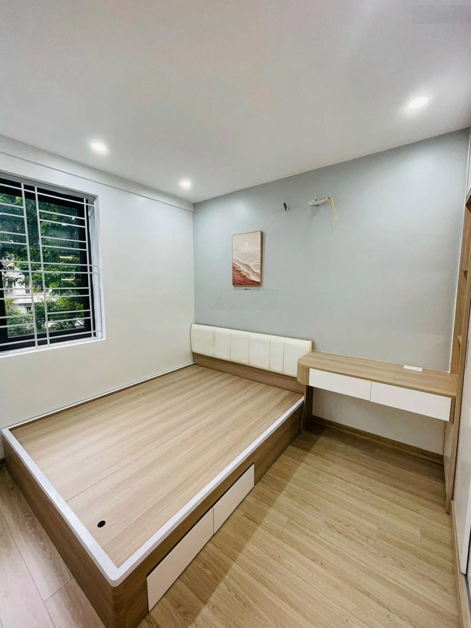 Bán căn hộ tại Nơ3 Bán đảo Linh Đàm - Hoàng Mai Hà Nội. 80m2 3ngủ 2VS. Giá 3tỷ480tr