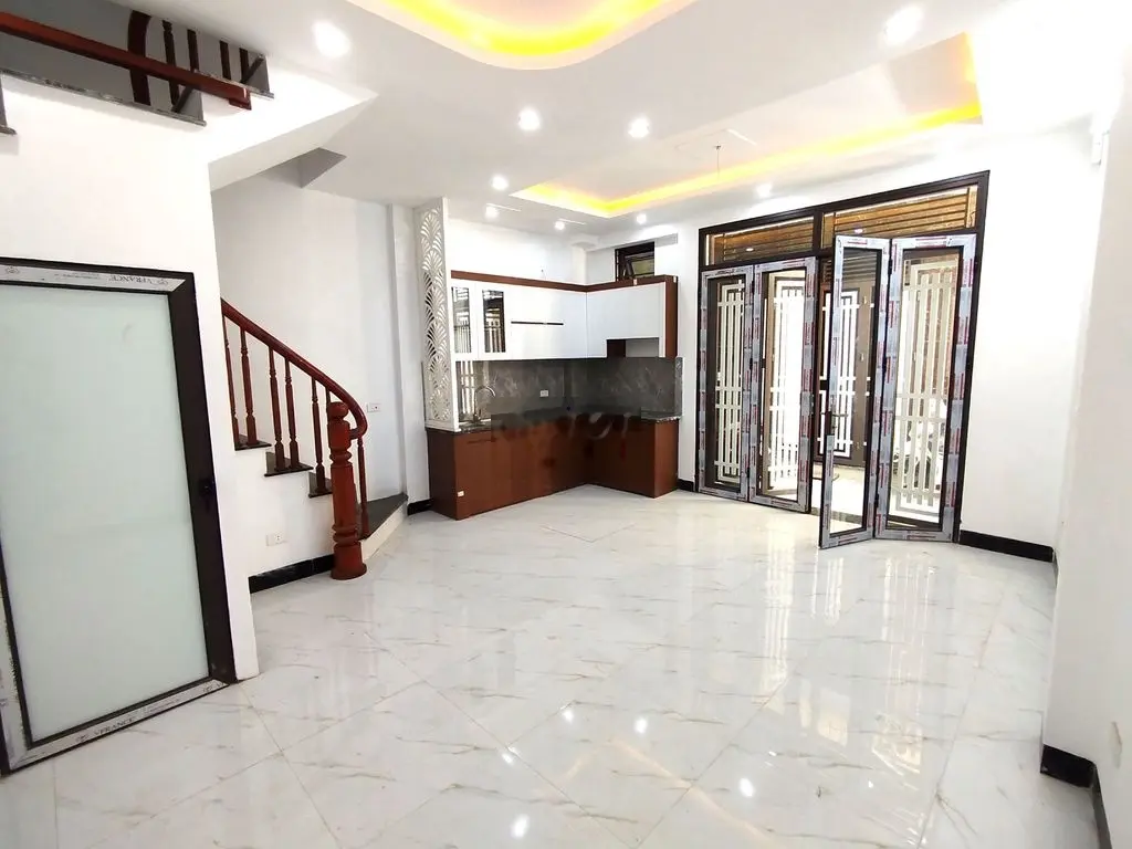Đồng Mai HĐ 31m2 nhà 4,5T 600m ra cây xăng Đồng Mai giá chỉ 2,65 tỷ
