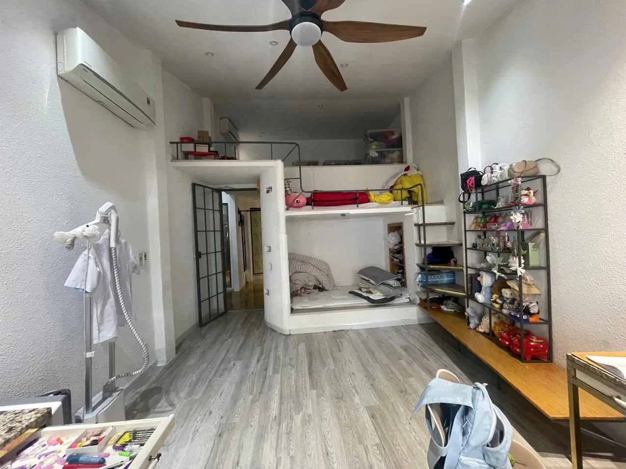 Bán nhà hẻm xe hơi sát MT đường Huỳnh Văn Bánh, P. 11, Q. Phú Nhuận. 115.5m2, 3 tầng. Chỉ 17.8 tỷ