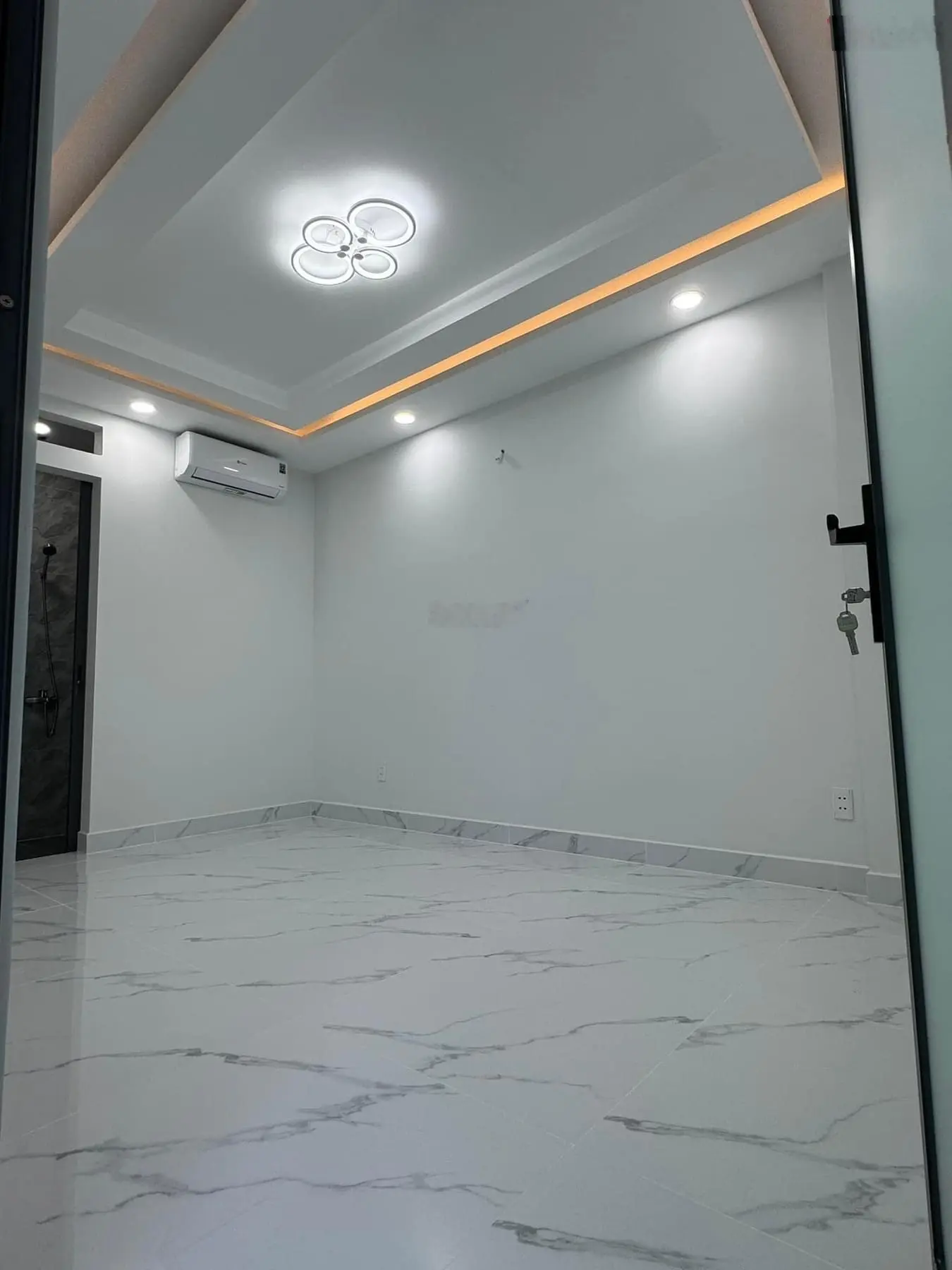 Bán nhà góc 2 mặt tiền đường Dương Bá Trạc, quận 8 - vị trí kinh doanh đắc địa