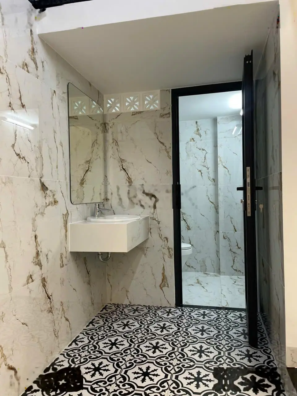 SIÊU PHẨM ĐẸP NHẤT View công viên đẹp như tranh, nội thất nhập 100%, 80m2, 3 tầng mới keng