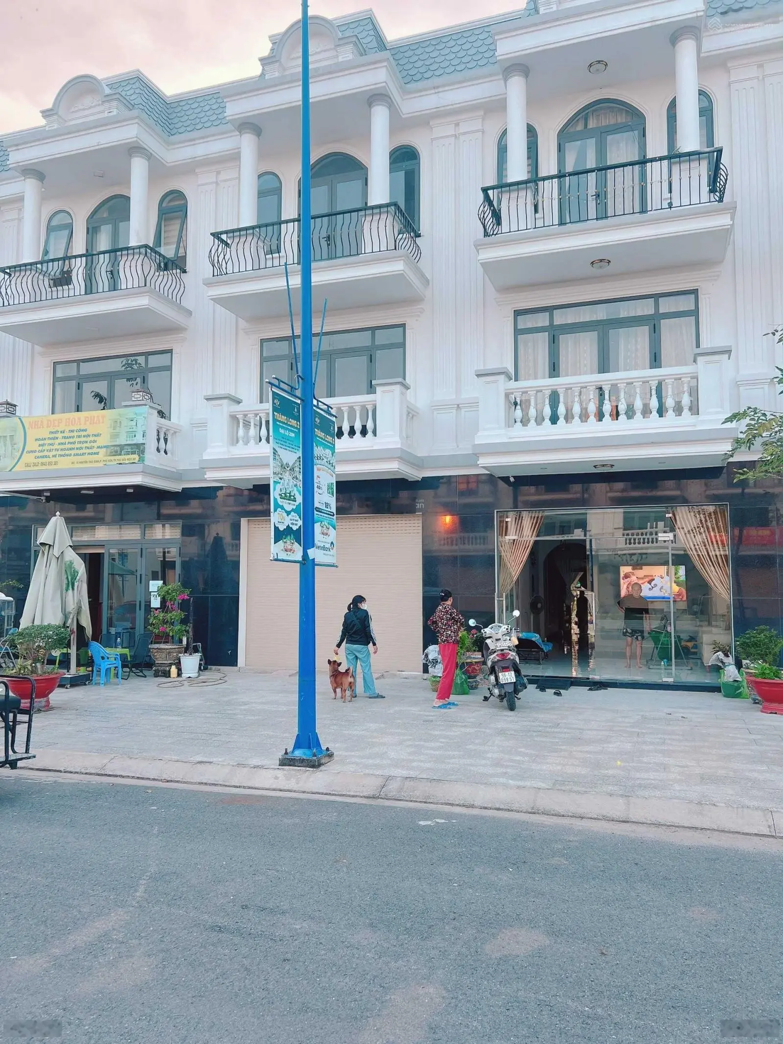 Mua shophouse lời ngay vị trí chỉ 2,591 tỷ/ căn ( giá thật 100%) sổ sẵn , nhận nhà khai thác ngay