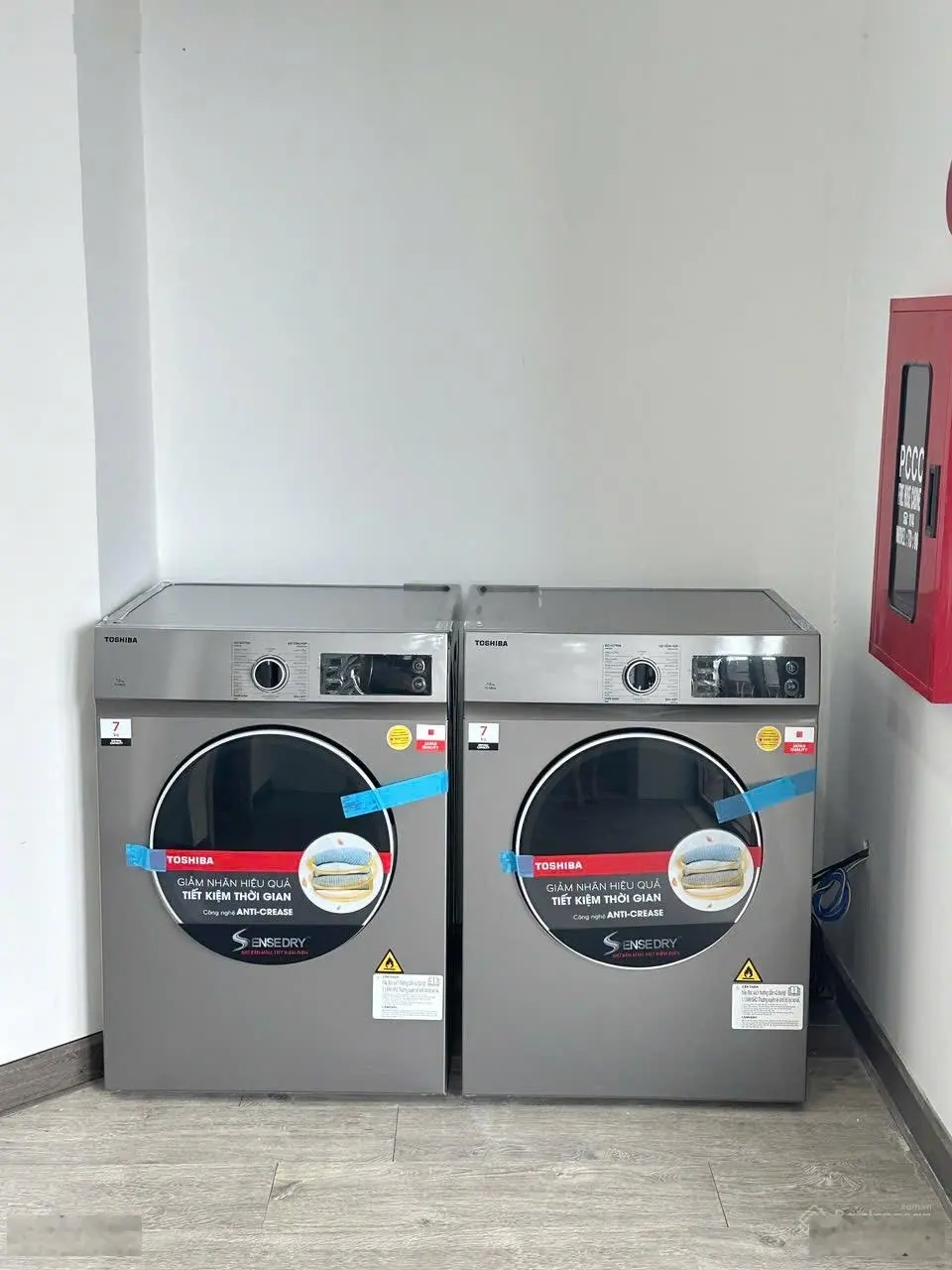 Bán toà căn hộ 5 tầng Khuê Mỹ Đông 10 - Đối diện công viên. DT 102m2 giá 16,2 tỷ TL. DT 60tr/th