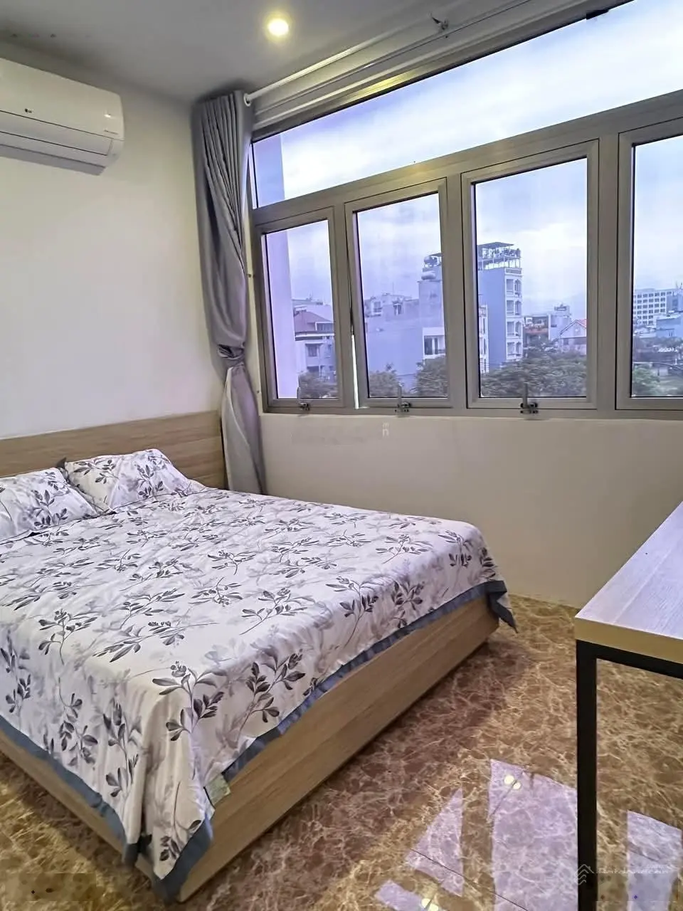 Bán tòa căn hộ 5 tầng Khuê Mỹ Đông, An Thượng. Doanh thu 60 triệu tháng. Vị trí dồi dào khách thuê