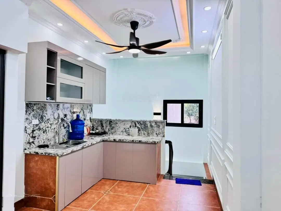 Hoa hậu Xuân Phương - 40m2x5t - phân lô - ô tô tránh - nhà mới - nội thất hiện đại - nhỉnh 9 tỷ