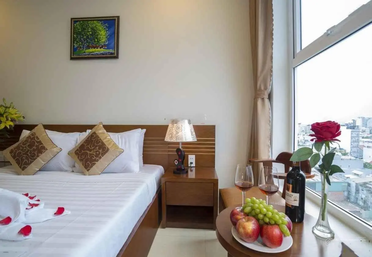 Chính chủ cần chuyển nhượng khách sạn đường Hồ Nghinh, Q. Sơn Trà, sát biển Mỹ Khê, đã hoàn công