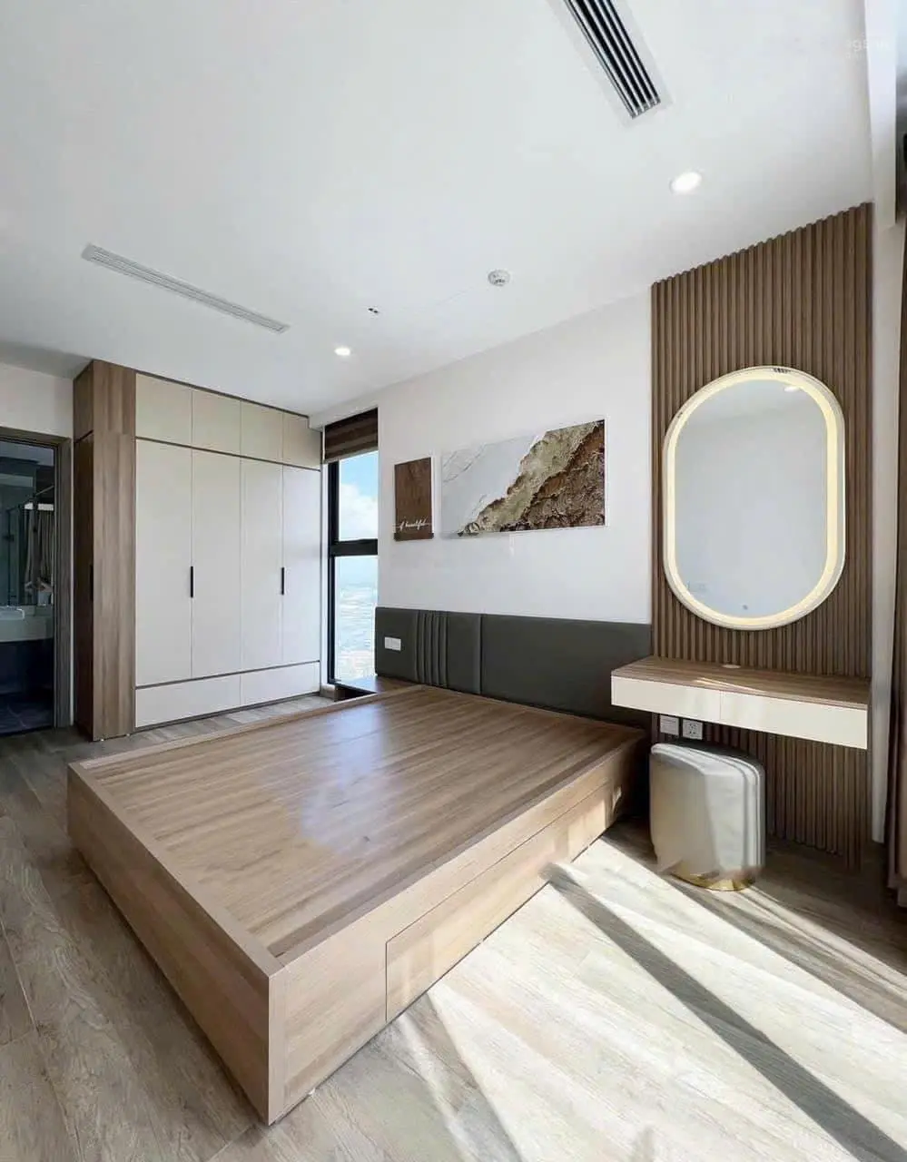 Cổ linh aeon long biên 52m2 6 tầng thang máy chỉ 7 tỷ