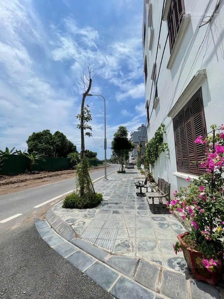 Khẳng định nhà đẹp Long Biên, 4 tầng,thiết kế cực kì hiện đại. Giá đẹp6,8T tại Ngọc Thụy, Long Biên