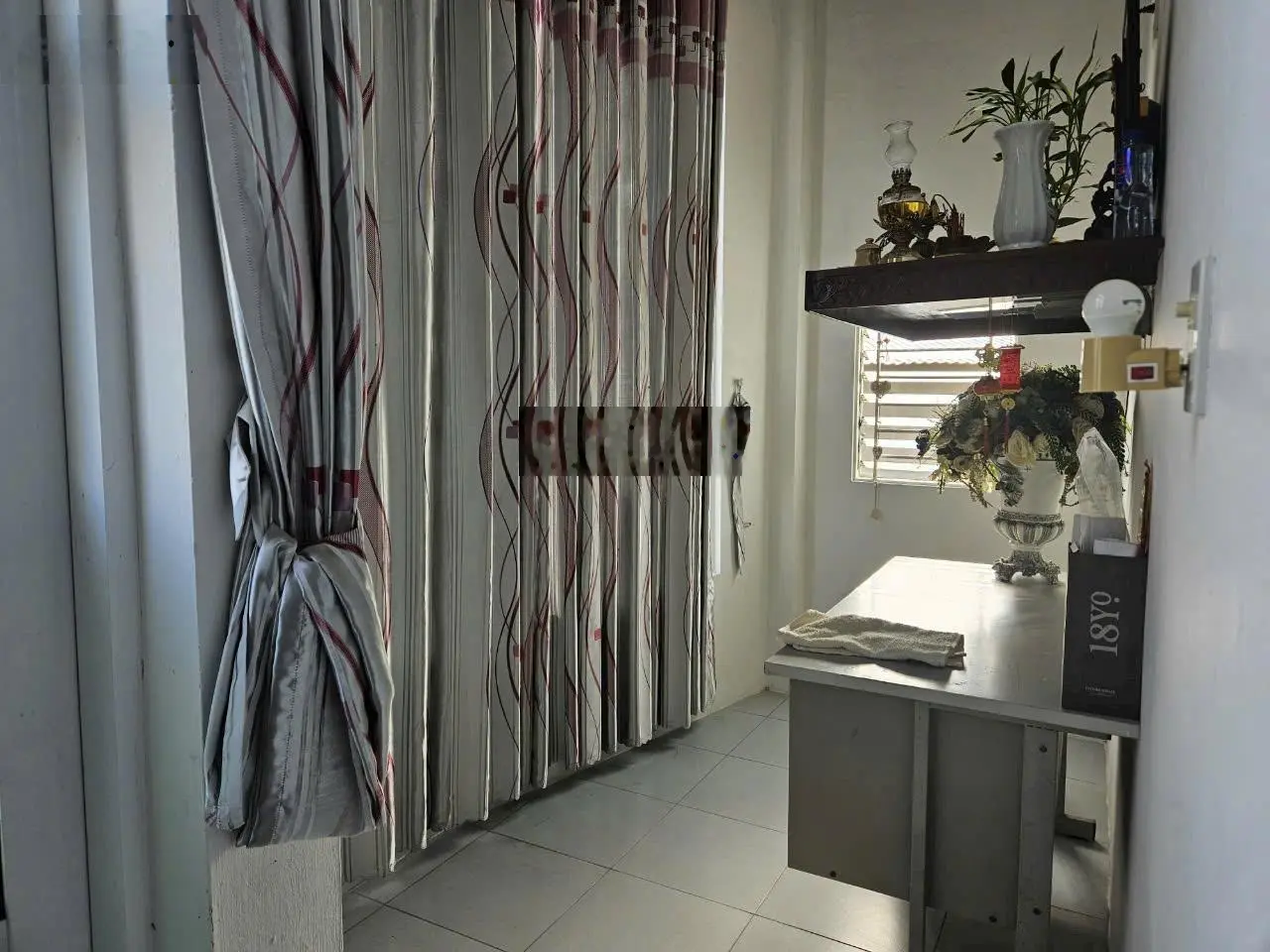 Bán nhà 2 tầng 2PN tt TP Nha Trang , hẻm Hương Lộ Ngọc Hiệp, 1 tỷ 890, sổ hoàn công có nội thất