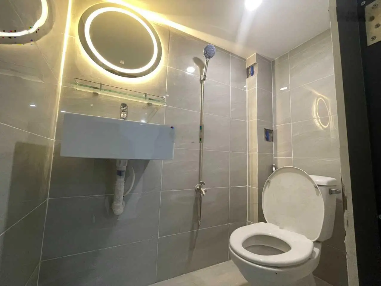 Bán nhà Nguyễn Thị Tần, 48m2, gần cầu Chữ Y, 3 tầng, sổ hồng, ngang 3,7m, giá cực tốt chỉ 4 tỷ 250