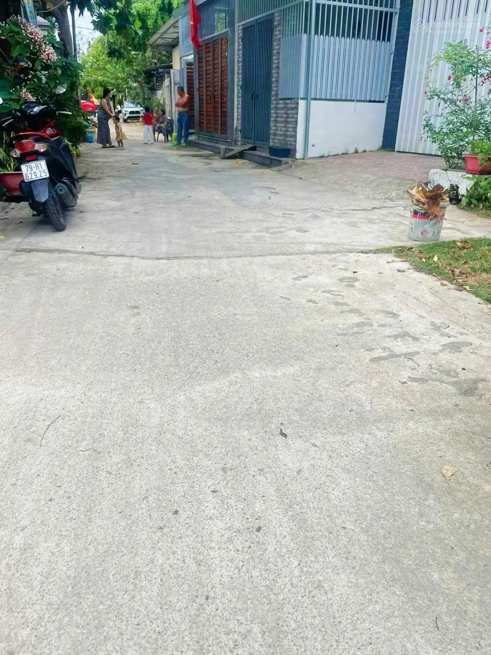 [ Nhà 2 tầng đẹp Phú Xương _ 2 tỷ 668 triệu ] , cần chủ New