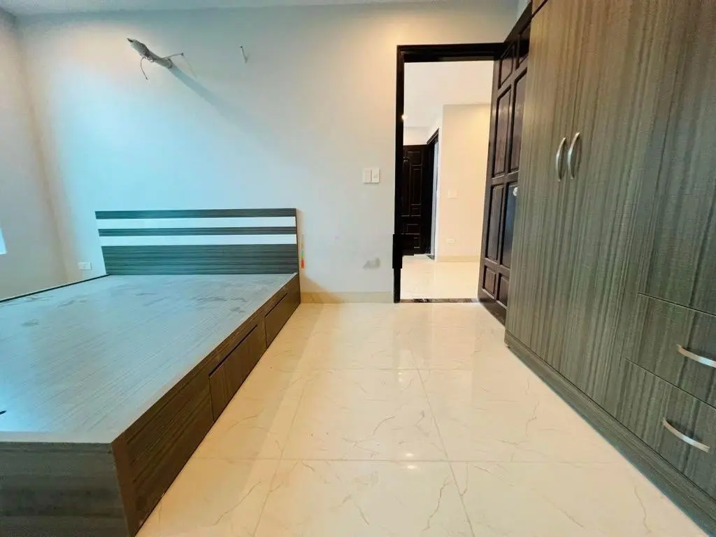 Toà Apartment Phan Kế Bính, 85m2x9T, MT 9m, 6 căn hộ 2 ngủ 1 khách, doanh thu 100 triệu, chào 25 tỷ