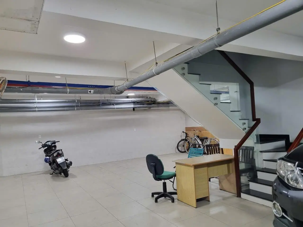 Tòa Nhà khu đô thị Vạn Phúc Thủ Đức, Hầm + 6 Lầu + NLMT thu nhập 120 triệu/tháng