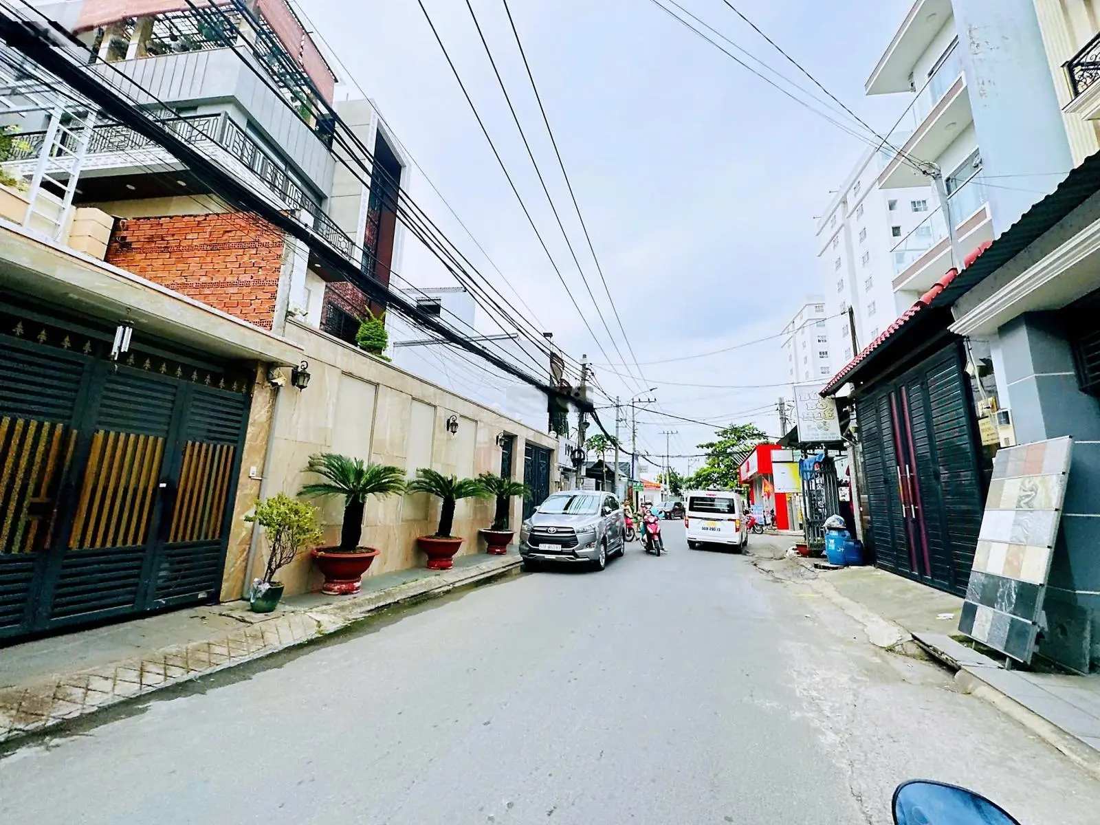Nhà 1 trệt, 1 lầu mặt tiền kinh doanh - trường thọ - tp. thủ đức - 2 phút ra ga metro bình thái