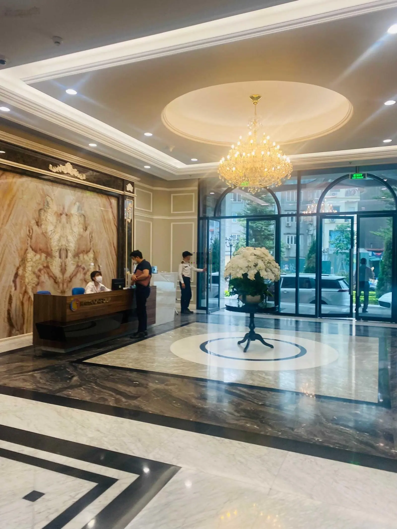 Chính chủ bán căn penthouse đẹp Đông tứ mệnh giá 3X tỷ. LH: 0987 975 ***