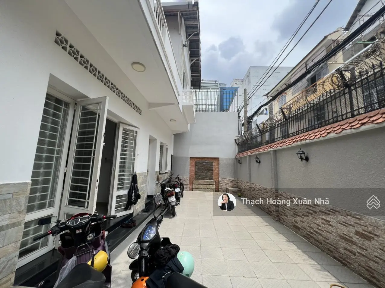 Biệt thự ngang hiếm 12,5m, Lê Văn Sỹ, P1, TB - DT: 12,5m x 15m (178m2) - Giá: 31 tỷ giảm còn 28 tỷ