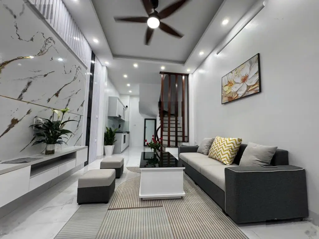 Bán Nhà Xuân Đỉnh 37m-5 Tầng , Nhà Mới ,Lô Góc ,Ô Tô Đỗ Cửa , 5m Ô Tô Quay Đầu ,3 Thoáng ,Gần Phố