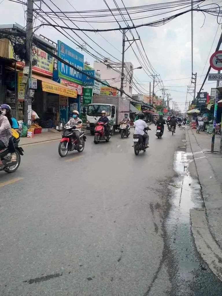 Kẹt tiền bán gấp lô đất mt bình chuẩn 17, gần chợ giá bán nhanh 830tr
