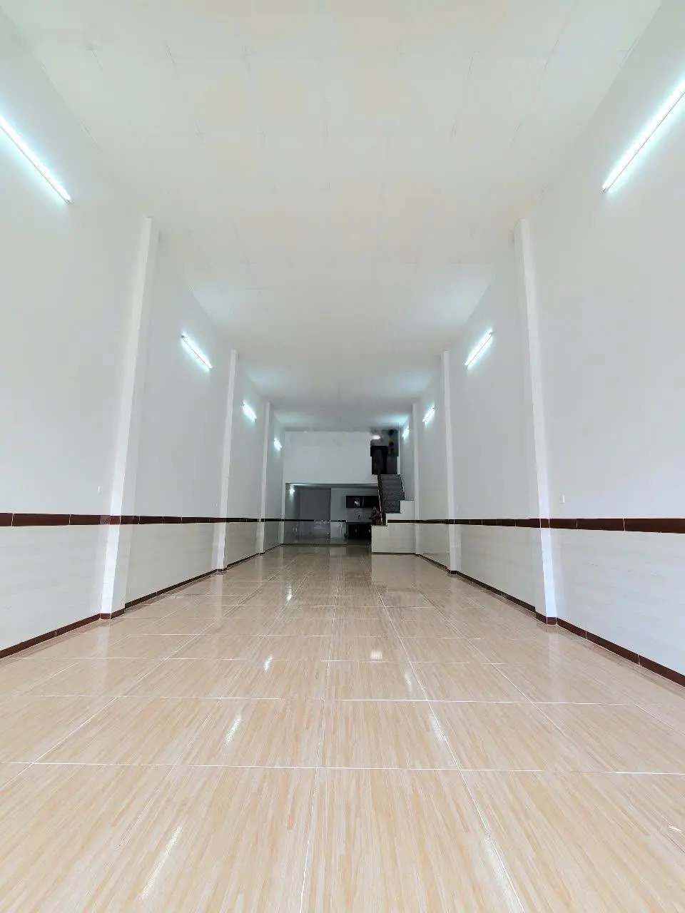 Bán nhà cấp 4 (5x25m), mặt tiền sầm uất đường Phan Đình Giót p. An Phú