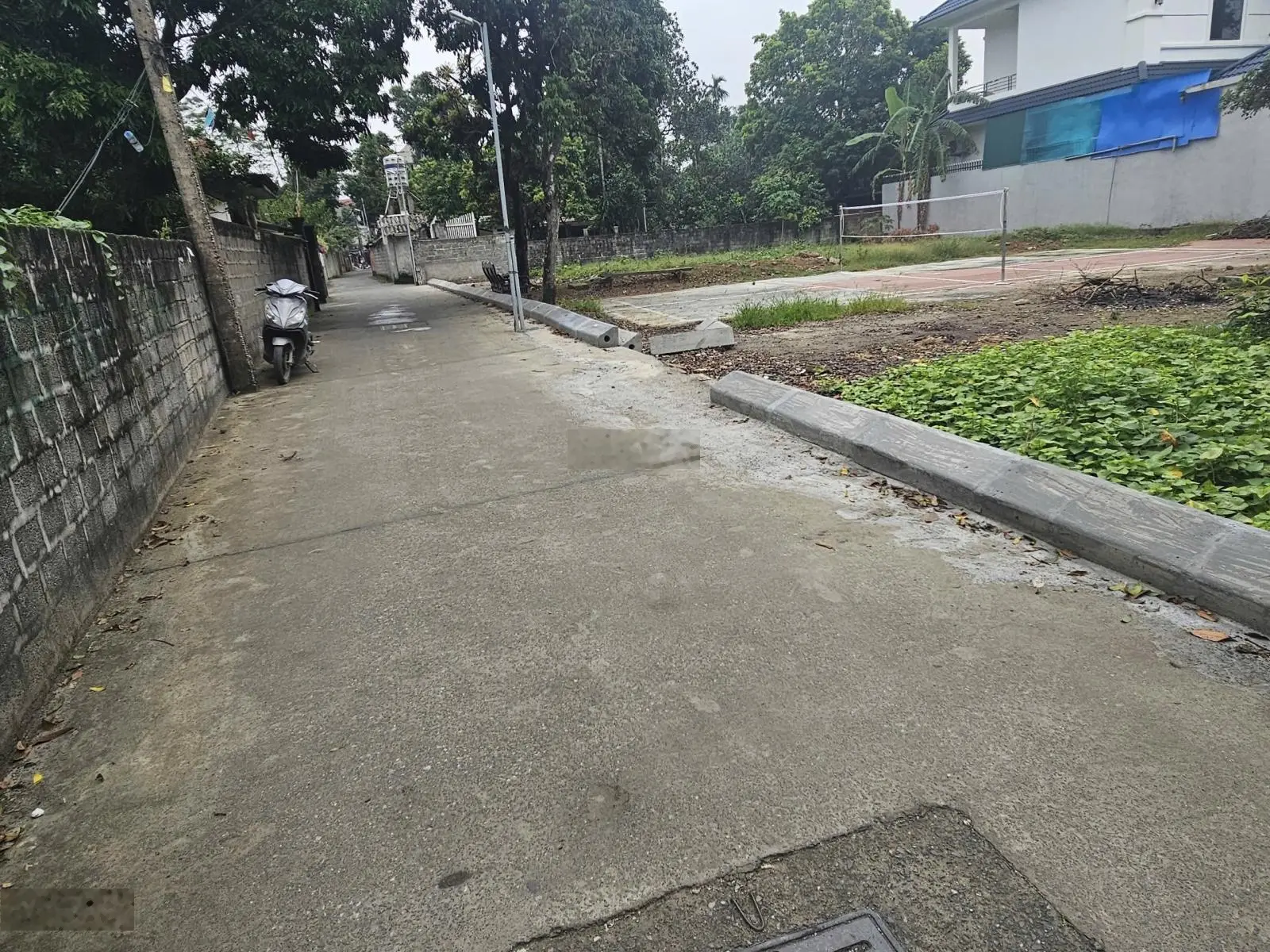 Bán 06 lô đất liền kề nhau vị trí 2 đường tại QL6A, Thanh Bình, Chương Mỹ, Hà Nội chỉ 2x tr/m2